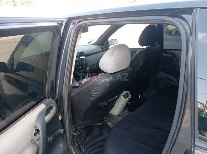 Fiat  2005, 328,000 km - 1.4 l - Gəncə