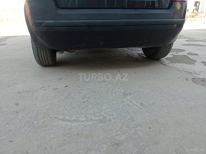 Fiat  2005, 328,000 km - 1.4 l - Gəncə