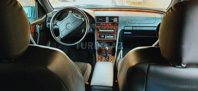 Mercedes C 200 1999, 263,509 km - 2.0 l - Bakı