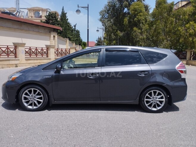 Toyota Prius V 2017, 115,873 km - 1.8 l - Bakı