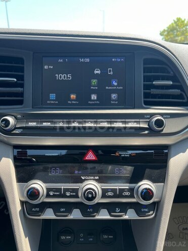 Hyundai Elantra 2018, 111,045 km - 2.0 l - Sumqayıt