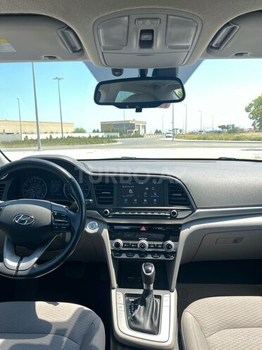 Hyundai Elantra 2018, 111,045 km - 2.0 l - Sumqayıt