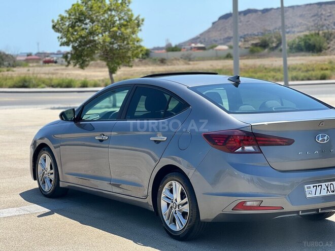 Hyundai Elantra 2018, 111,045 km - 2.0 l - Sumqayıt