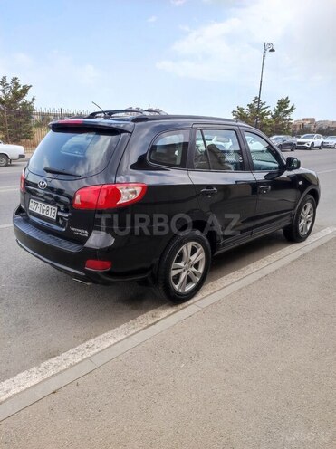 Hyundai Santa Fe-3