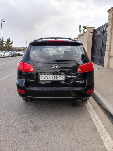 Hyundai Santa Fe-4