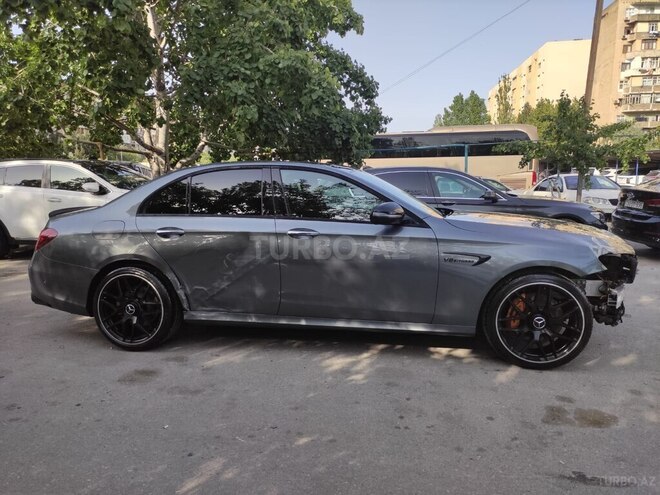 Mercedes E 350 2019, 106,352 km - 2.0 l - Bakı