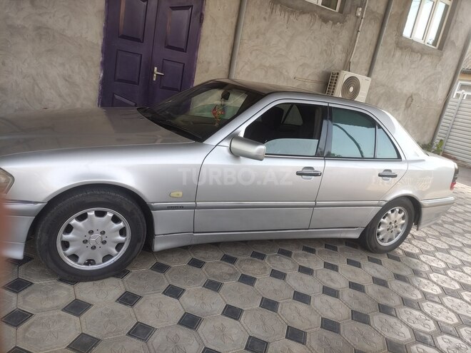 Mercedes C 180 2000, 202,020 km - 1.8 л - Bakı