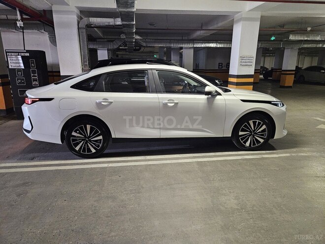 Changan Qiyuan A05 2025, 0 km - 1.5 l - Bakı
