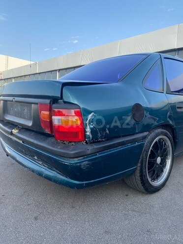 Opel Vectra 1994, 275,000 km - 1.8 l - Bakı