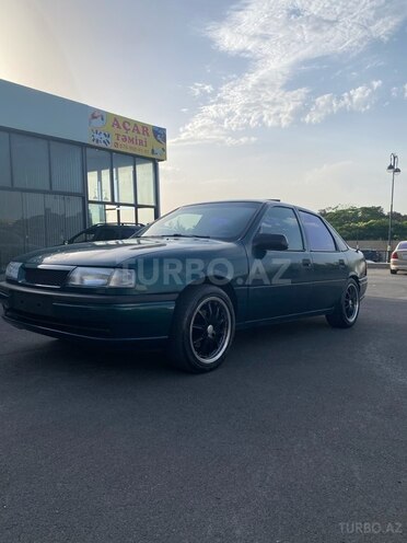 Opel Vectra 1994, 275,000 km - 1.8 l - Bakı