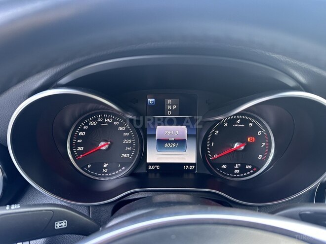 Mercedes GLC 250 4MATIC 2018, 61,000 km - 2.0 l - Bakı