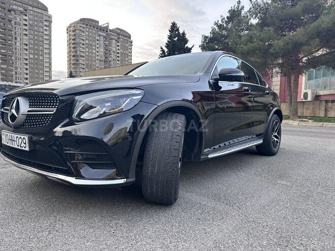 Mercedes GLC 250 4MATIC 2018, 61,000 km - 2.0 l - Bakı