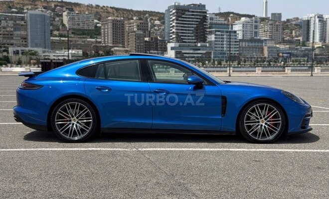 Porsche Panamera 4S 2018, 58,200 km - 2.9 l - Bakı