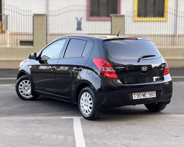 Hyundai i20 2011, 160,000 km - 1.4 l - Bakı