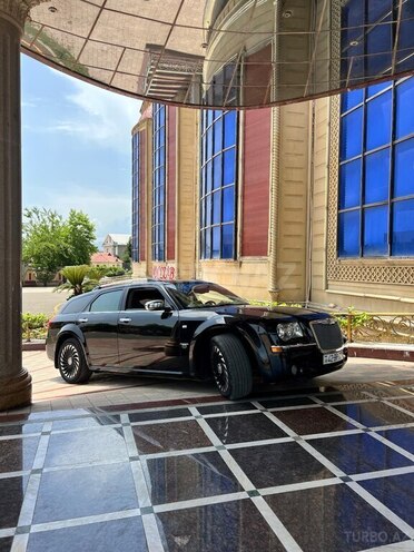 Chrysler 300C-4