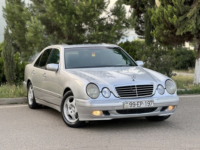 Mercedes E 200 2001, 396,000 km - 2.0 л - Saatlı