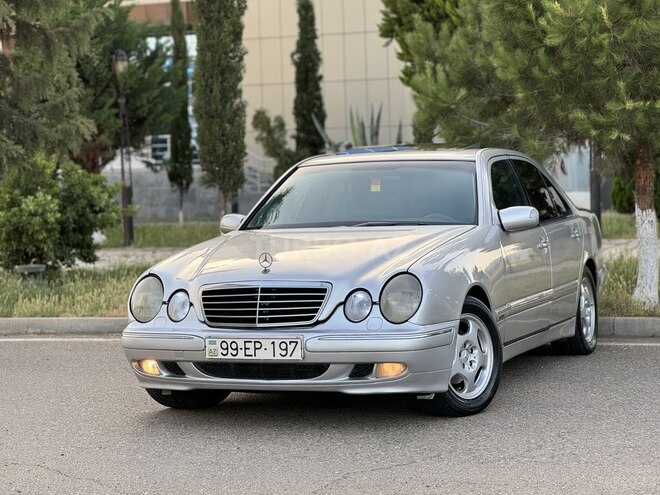 Mercedes E 200 2001, 396,000 km - 2.0 л - Saatlı