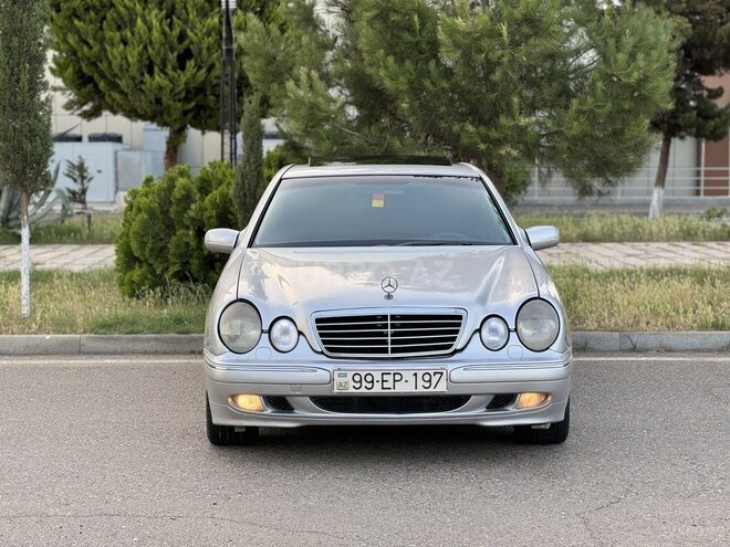 Mercedes E 200 2001, 396,000 km - 2.0 л - Saatlı