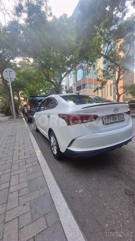 Hyundai Accent 2021, 133,000 km - 1.6 l - Bakı