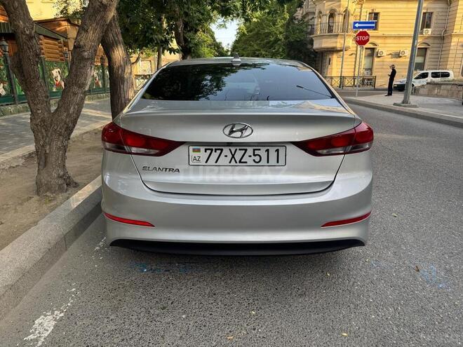 Hyundai Elantra 2016, 120,171 km - 2.0 л - Bakı