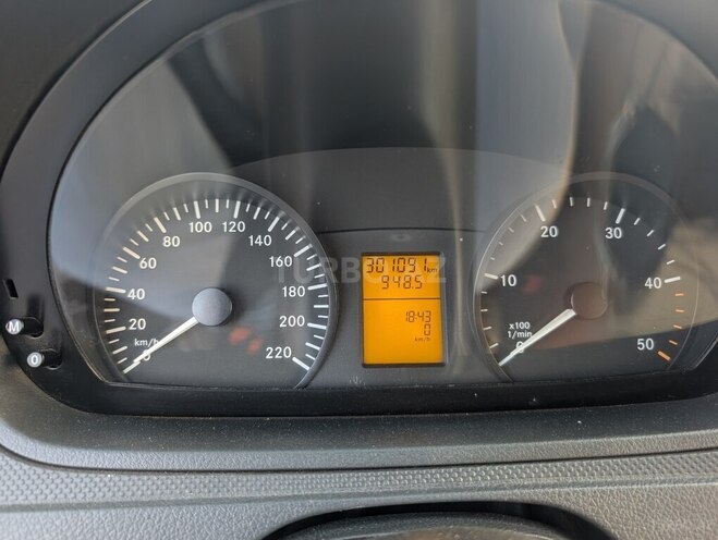 Mercedes Vito 115 2012, 298,000 km - 2.2 л - Bakı