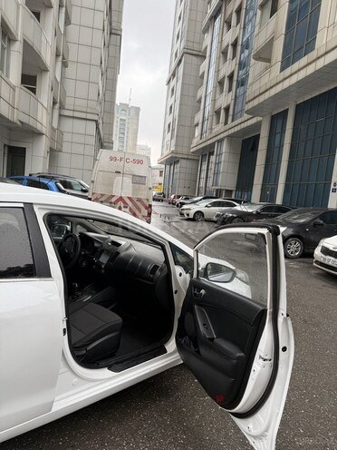 Kia Cerato 2014, 390,000 km - 1.6 l - Bakı