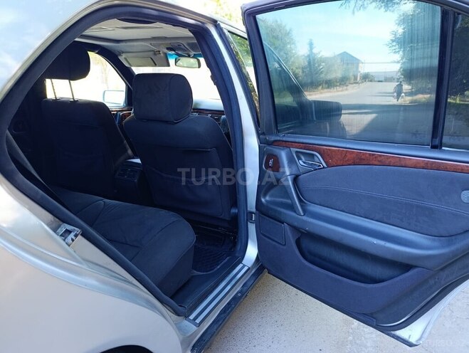 Mercedes C 300 d 1997, 325,642 km - 3.0 l - Sumqayıt