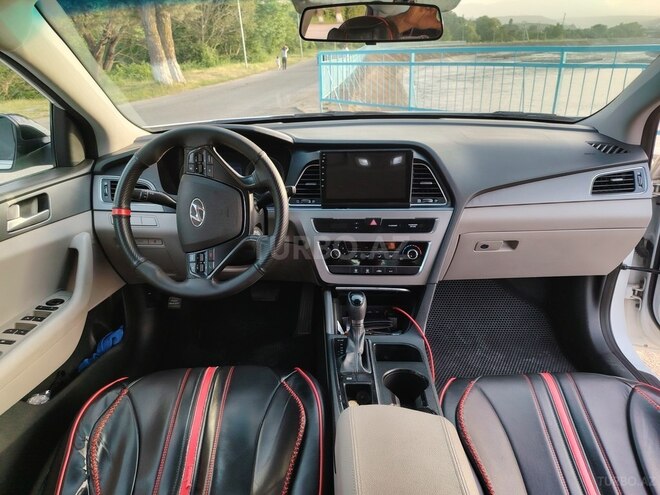 Hyundai Sonata 2015, 230,136 km - 2.4 l - Quba