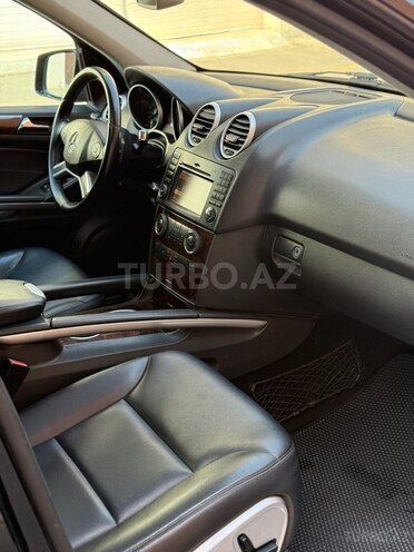 Mercedes ML 350 4MATIC 2010, 190,000 km - 3.5 l - Gəncə