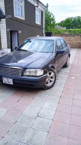 Mercedes C 220 1996, 250,000 km - 2.2 l - Bakı