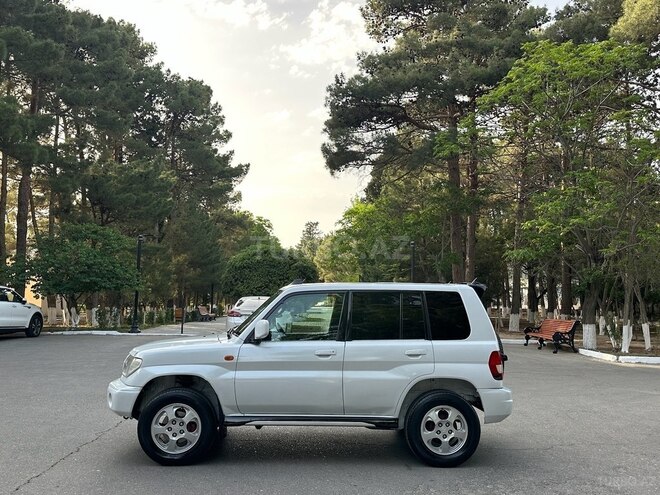 Mitsubishi Pajero io 1999, 298,050 km - 1.8 л - Bakı