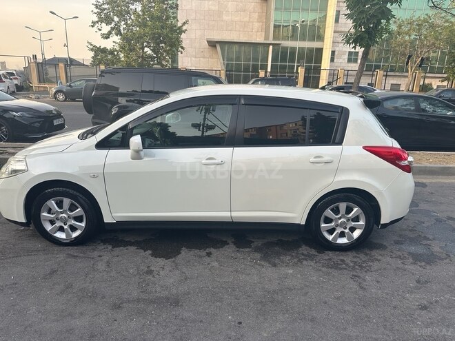 Nissan Tiida 2008, 225,000 km - 1.6 л - Bakı