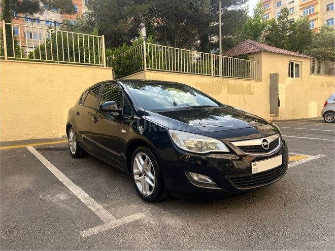 Opel Astra 2012, 274,000 km - 1.3 l - Bakı