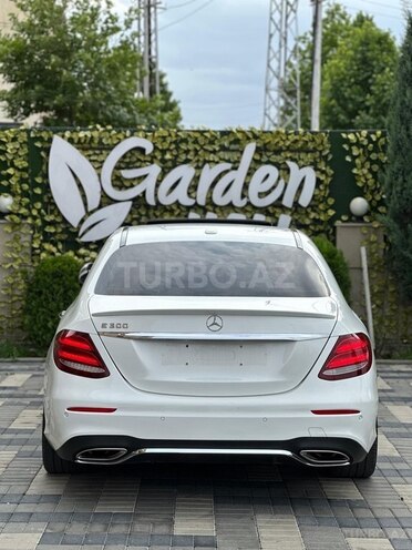 Mercedes E 300 2017, 170,000 km - 2.0 l - Gəncə