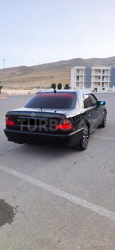 Mercedes C 200 2000, 357,000 km - 2.0 l - Bakı