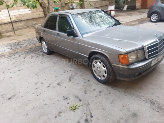 Mercedes 190 1989, 207,027 km - 2.0 l - Bakı