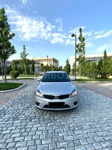 Kia Ceed 2009, 224,198 km - 1.4 л - Bakı