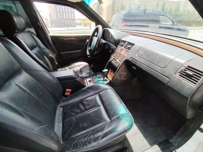 Mercedes C 280 1995, 239,120 km - 2.8 l - Bakı
