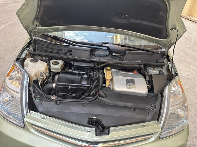 Toyota Prius 2009, 300,000 km - 1.5 l - Bakı