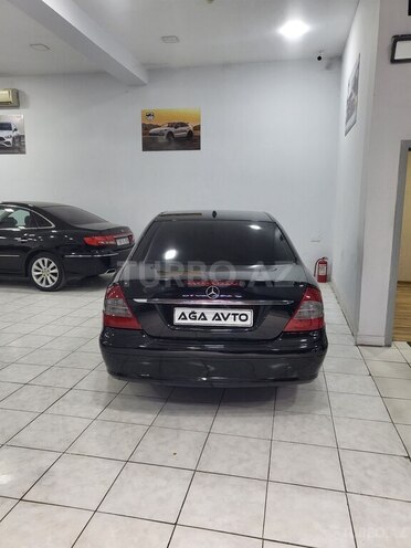 Mercedes E 200 d 2004, 324,700 km - 2.2 l - Sumqayıt