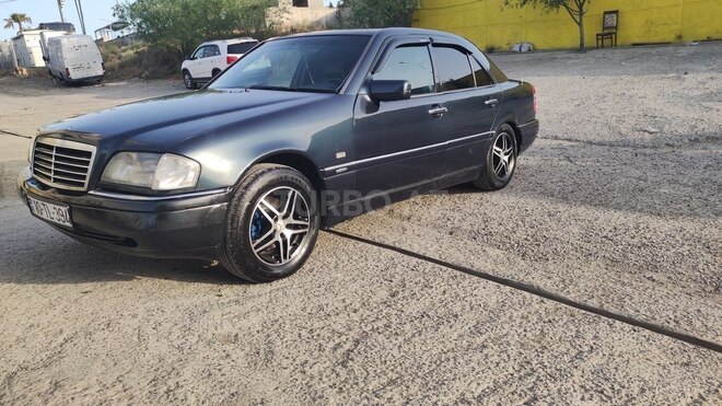 Mercedes C 180 1997, 295,000 km - 1.8 l - Bakı