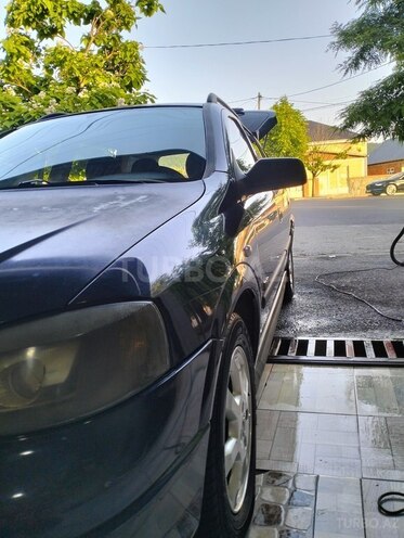Opel Astra 2003, 280,000 km - 1.6 л - Qax