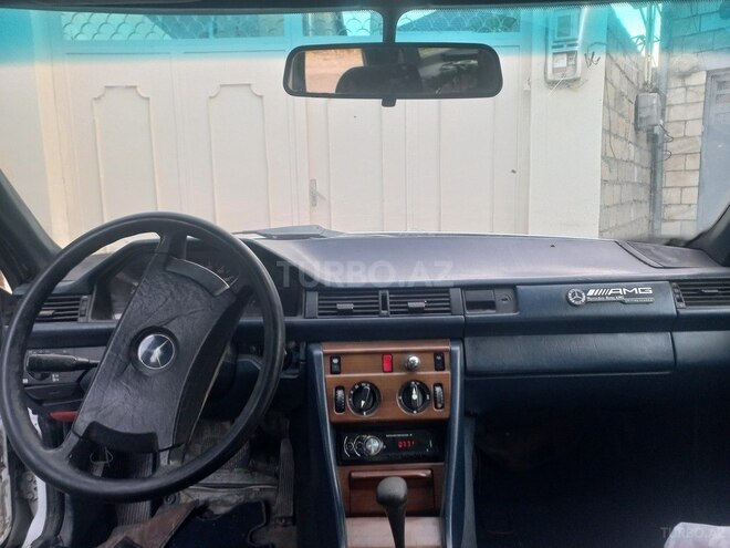 Mercedes E 200 d 1993, 701,000 km - 2.0 л - Gəncə