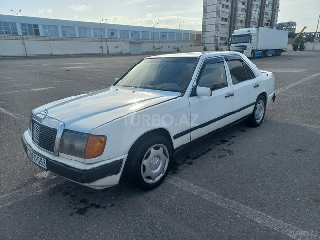 Mercedes E 200 d 1993, 701,000 km - 2.0 л - Gəncə