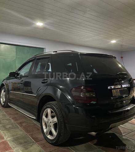 Mercedes ML 320 2006, 286,000 km - 3.0 l - Zaqatala