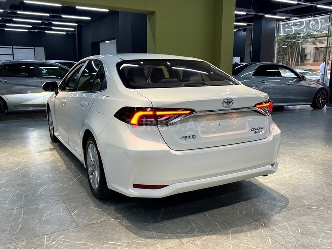 Toyota Corolla-2