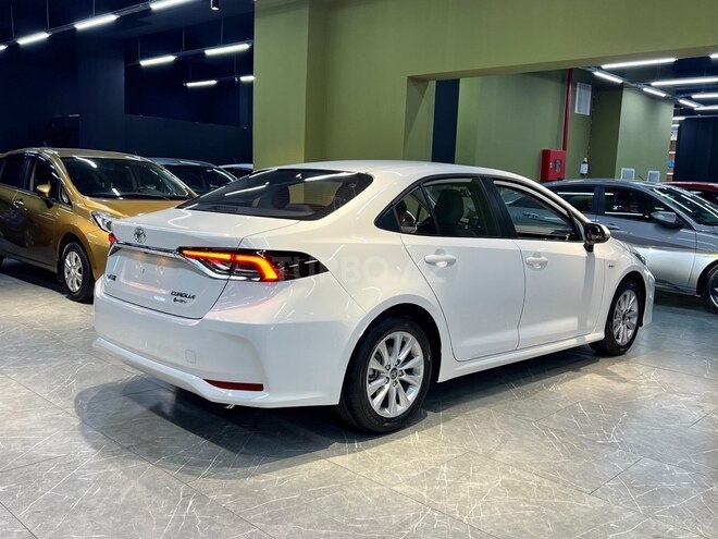 Toyota Corolla-9