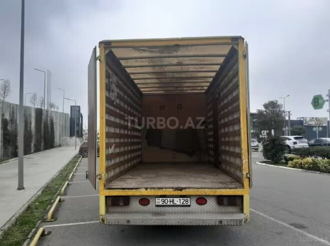 Ford Transit-3