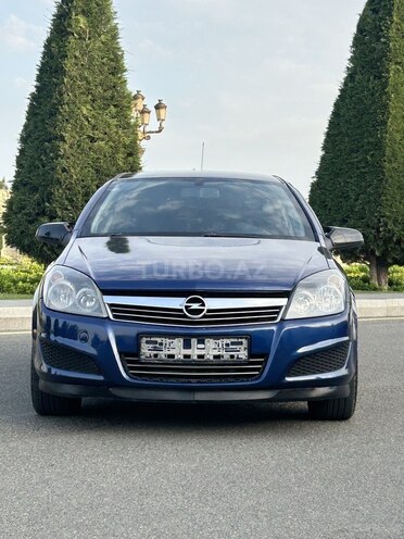 Opel Astra 2010, 156,000 km - 1.3 l - Gəncə