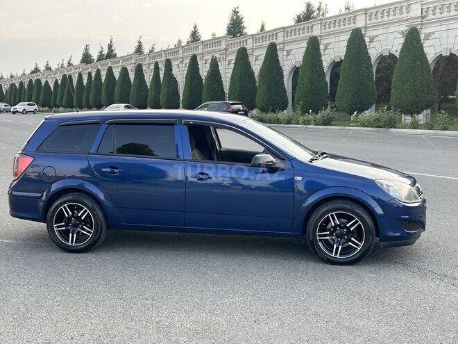 Opel Astra 2010, 156,000 km - 1.3 l - Gəncə